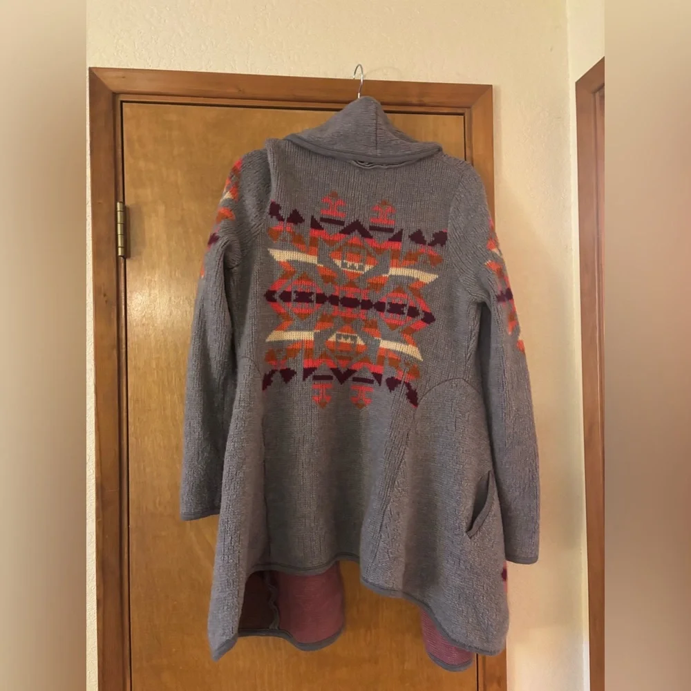 We The Free, Free People Gray and Pink Patterned Cardigan - Picture 3 of 12